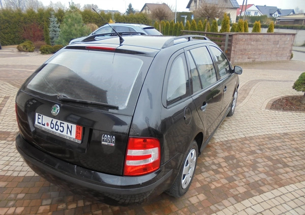 Skoda Fabia cena 5500 przebieg: 234000, rok produkcji 2006 z Mogilno małe 497
